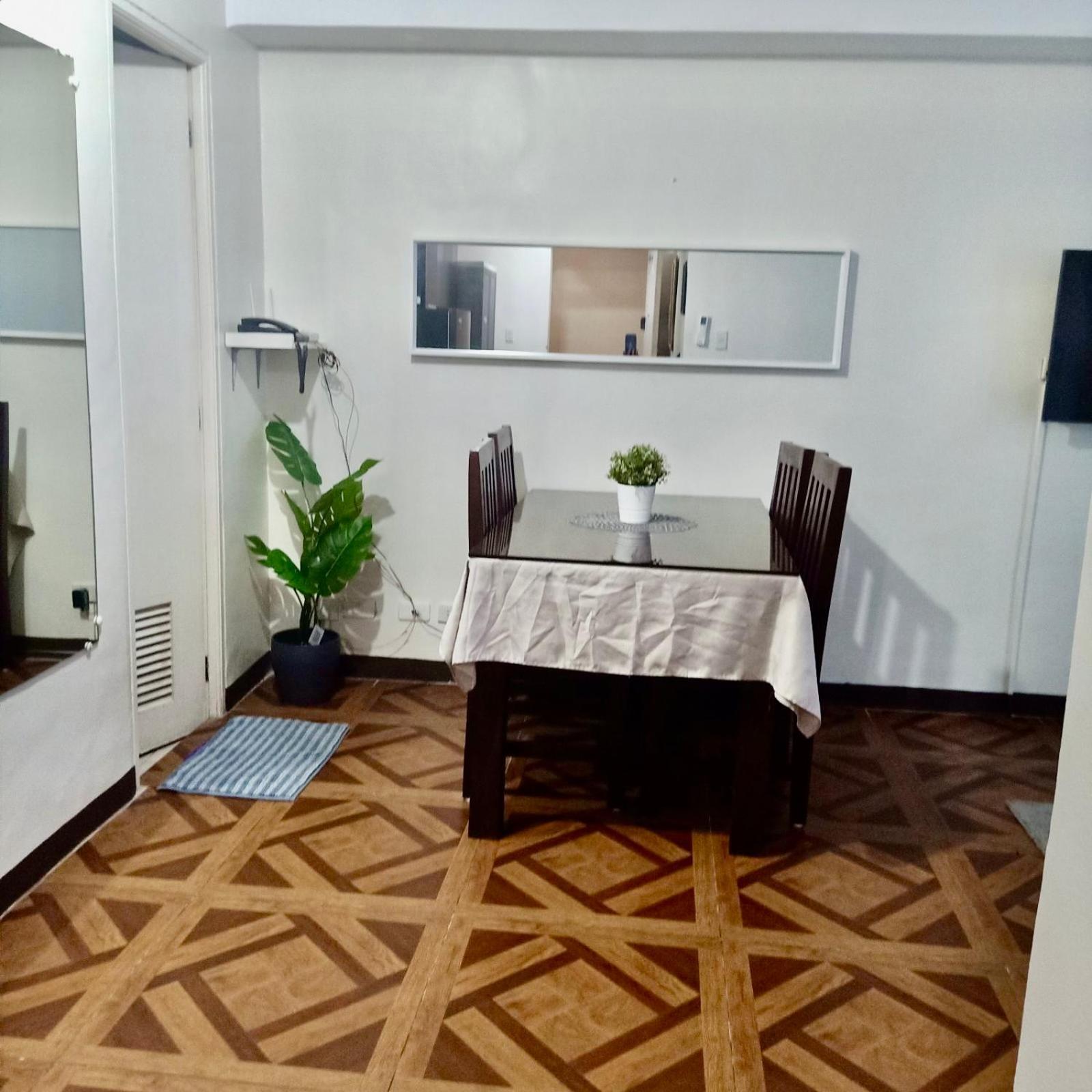 Affordable Makati Apt Manila Exterior photo