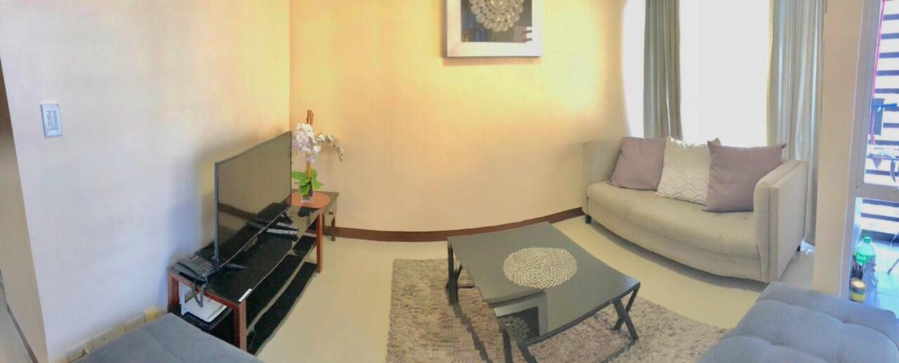 Affordable Makati Apt Manila Exterior photo